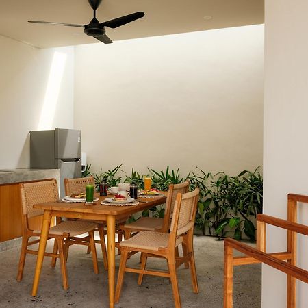 Suku Lifestyle Hotel & Villas Selong Belanak Exteriér fotografie