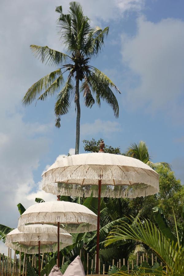 Suku Lifestyle Hotel & Villas Selong Belanak Exteriér fotografie