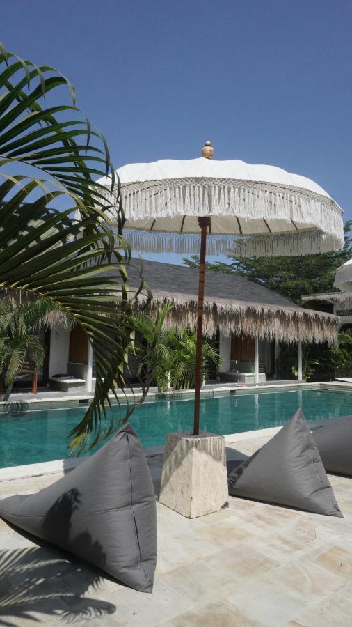 Suku Lifestyle Hotel & Villas Selong Belanak Exteriér fotografie