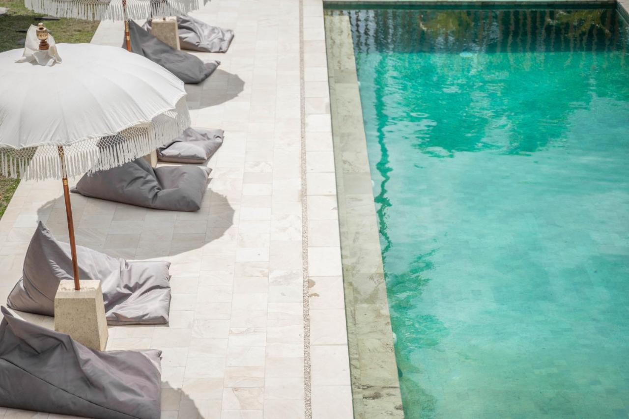 Suku Lifestyle Hotel & Villas Selong Belanak Exteriér fotografie